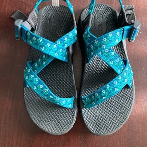 Like new Chaco sandals size 3